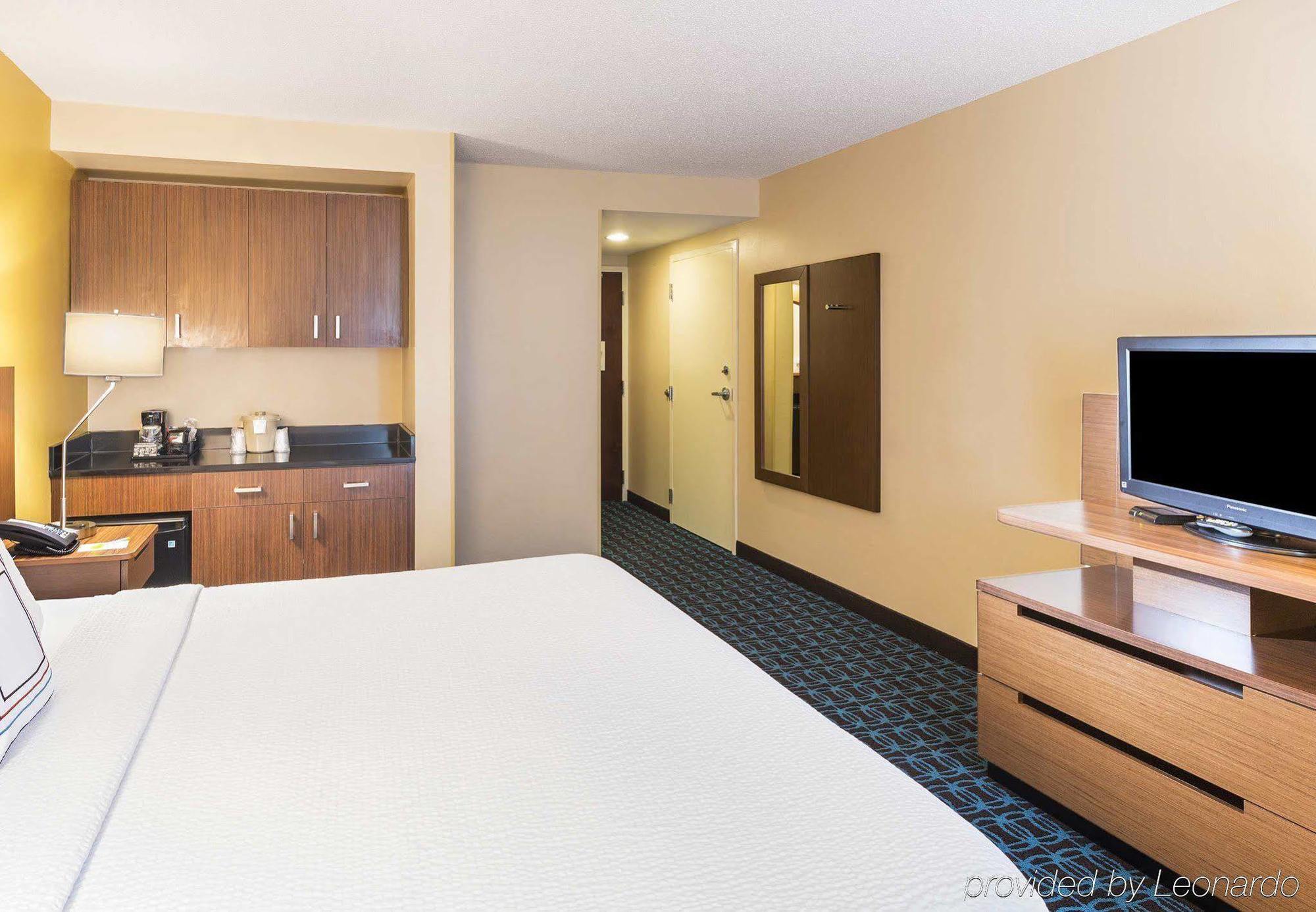 Fairfield Inn & Suites By Marriott Atlanta Perimeter Center Экстерьер фото